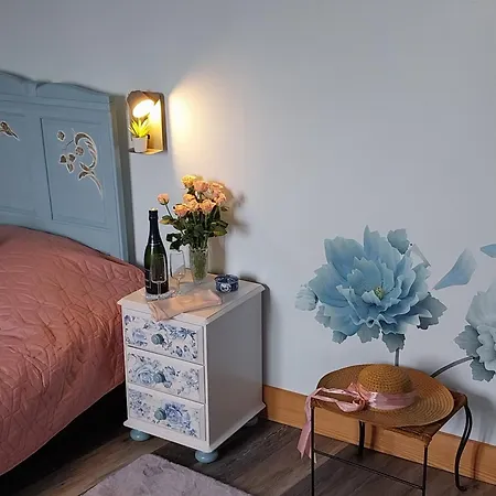 La Maison Vanillier Bed & Breakfast