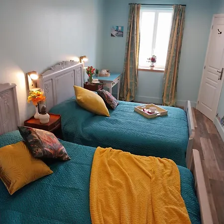 La Maison Vanillier Bed & Breakfast